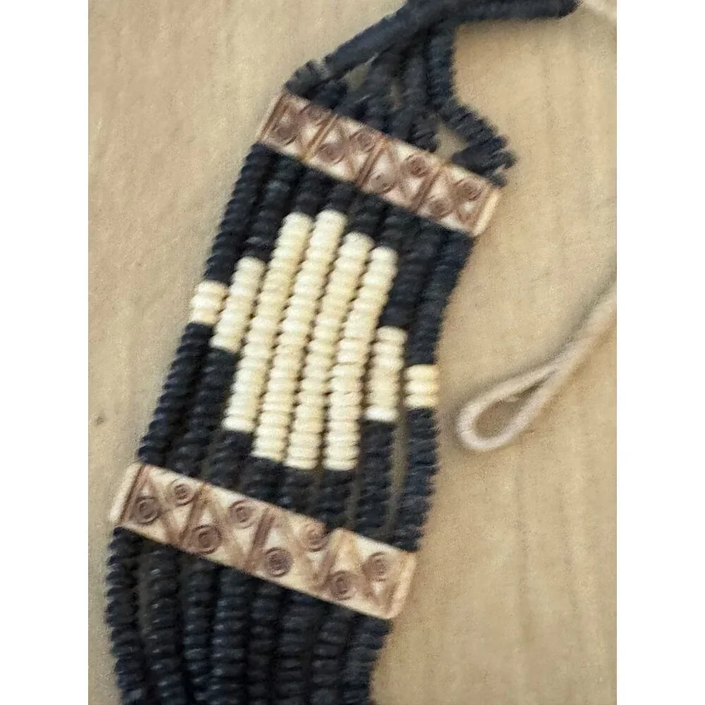 Vintage Tribal Multistrand Black White Beaded Necklace Carved Accents Southwest - Picture 5 of 8
